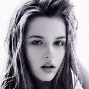 Meet your Posher, Still